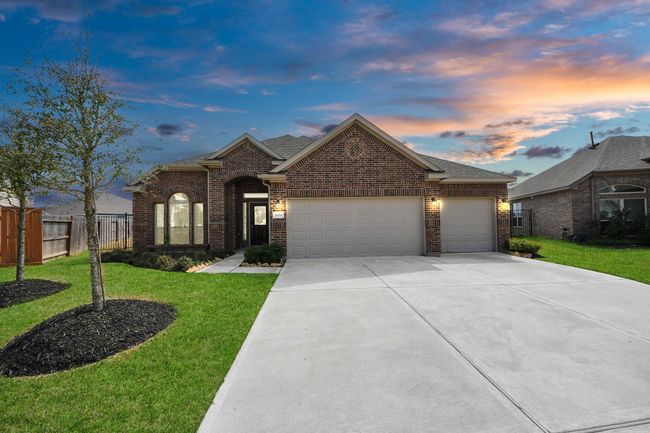 1654 Sequoia Run Dr, House other with 3 bedrooms, 2 bathrooms and 3 parking in Rosharon TX | Image 19