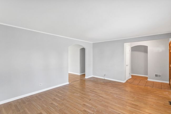601 Sycamore Dr, House other with 3 bedrooms, 2 bathrooms and 2 parking in Elk Grove Village IL | Image 18