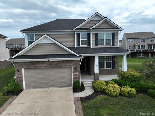 58180 Jonagold Ln, New Hudson, MI, 48165-8133 | Card Image