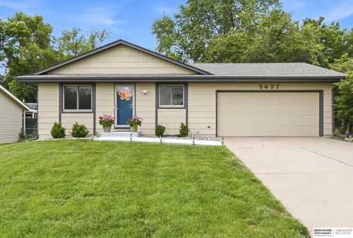 5427 High St, Lincoln, NE, 68506-3426 | Card Image