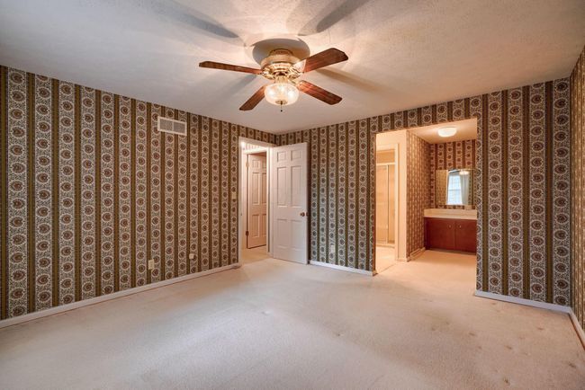 416 Crestview Dr Ne, House other with 4 bedrooms, 3 bathrooms and null parking in Lancaster OH | Image 35