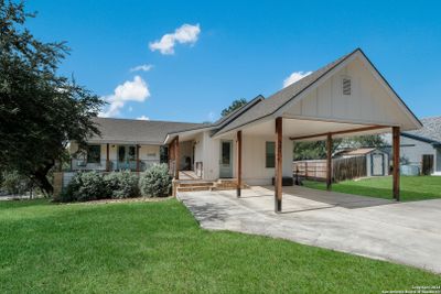 631 River View Dr, House other with 3 bedrooms, 2 bathrooms and null parking in Spring Branch TX | Image 2