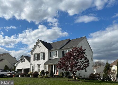 72 Overlook Cir, Garnet Valley, PA, 19060-2249 | Card Image