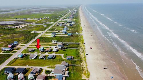 118 Nesmith Pl, Surfside Beach, TX, 77541-8995 | Card Image