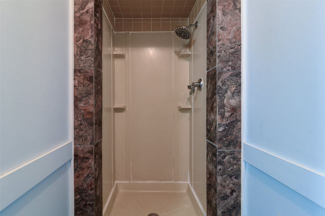 832 Cherry St, House other with 3 bedrooms, 2 bathrooms and null parking in Wolfe City TX | Image 25