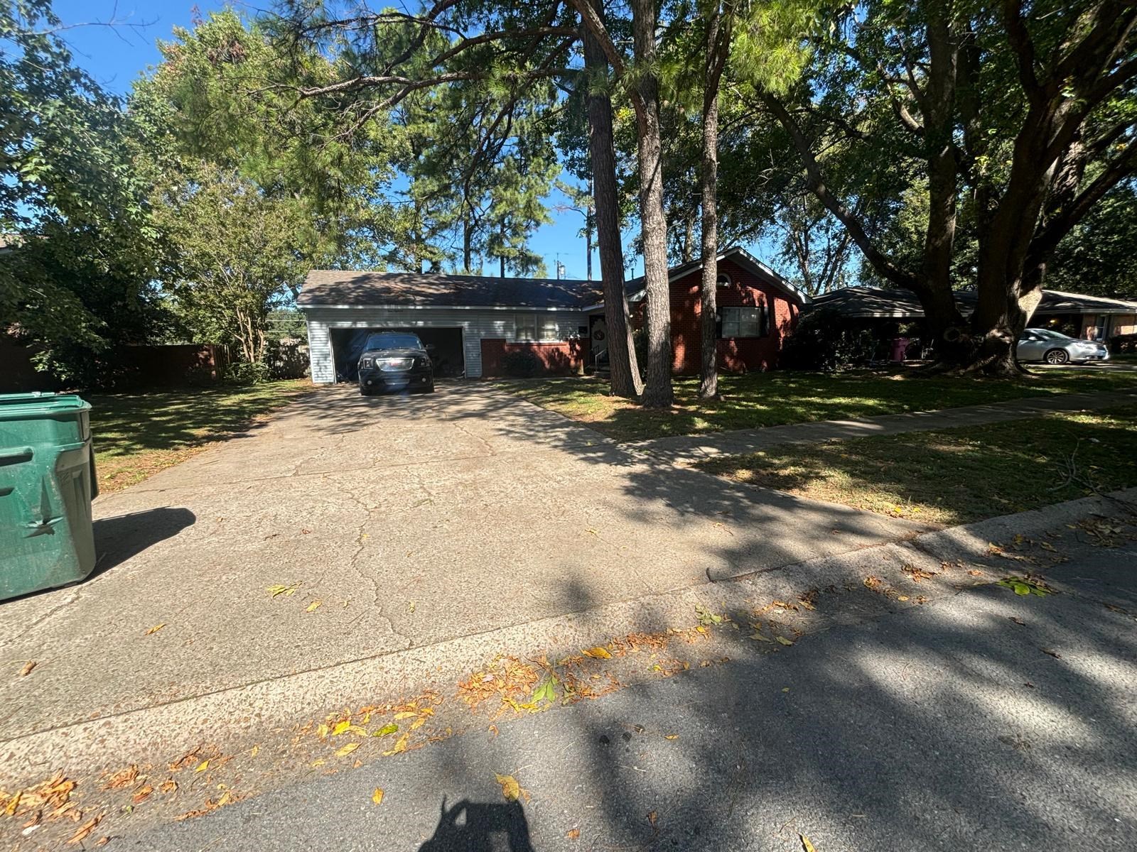Cedar Ln, Blytheville, AR 72315
