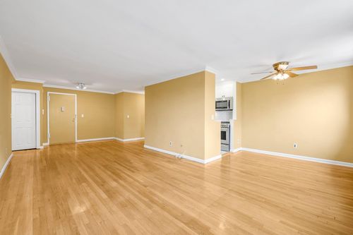 apt-5n-6 Birchwood Ct, Mineola, NY, 11501-4520 | Card Image