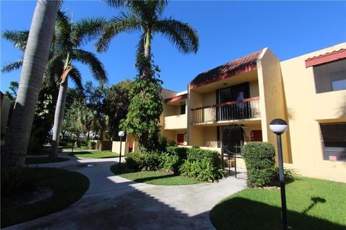 767-767 Se 1st Way, Deerfield Beach, FL, 33441-5312 | Card Image