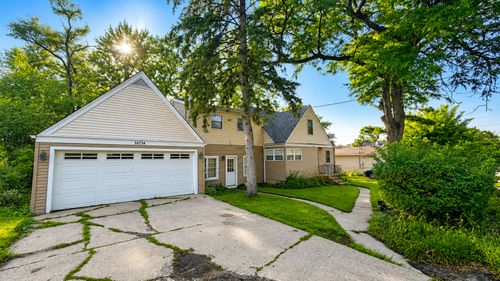34734 N Long Ave, Ingleside, IL, 60041-9545 | Card Image