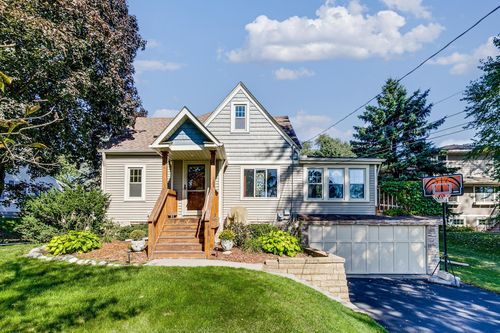 417 W Horseshoe Dr, Shoreview, MN, 55126-3071 | Card Image