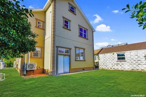 414 Beach 143rd St, Neponsit, NY, 11694-1111 | Card Image