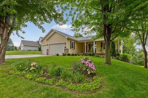 1809 Michigan Dr, Northfield, MN, 55057-4835 | Card Image