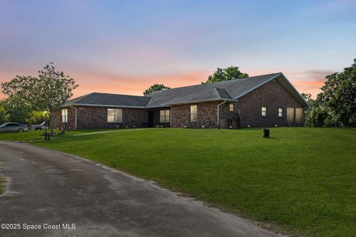 4950 Country Pl, Grant Valkaria, FL, 32949-2300 | Card Image