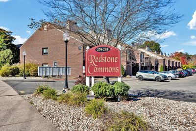 APT-38 - 279 Redstone Hill Road, Condo with 1 bedrooms, 1 bathrooms and 1 parking in Bristol CT | Image 1