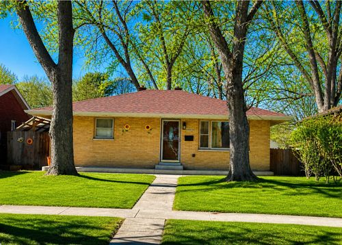 3224 Elisha Ave, Zion, IL, 60099-3616 | Card Image