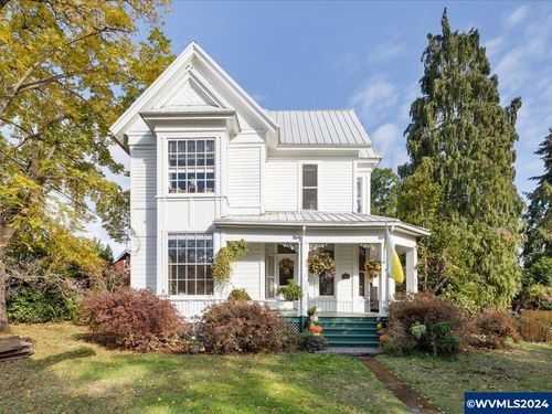 1006 Pine St, Silverton, OR, 97381-1321 | Card Image