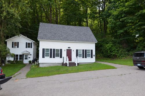 220 & 222 N. Main Street, Franklin, NH, 03235 | Card Image
