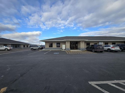 203-557 W Silver St, Elko, NV, 89801-7717 | Card Image