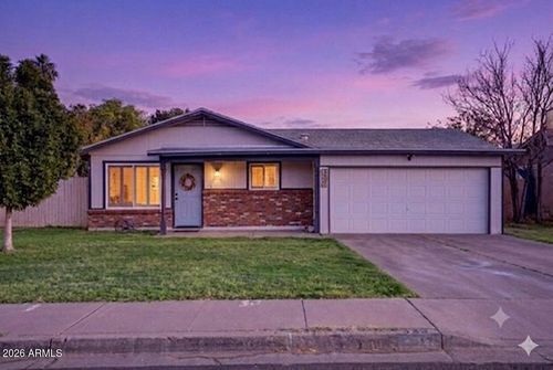 329 E Juniper Street, Mesa, AZ, 85201 | Card Image