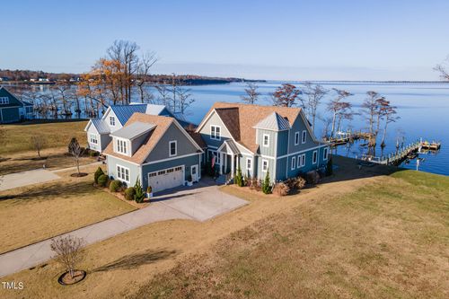 152 W Royal Way, Merry Hill, NC, 27957 | Card Image