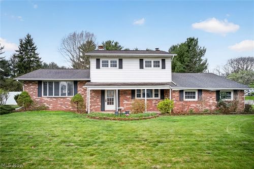 7432 Klingston St Nw, Massillon, OH, 44646-1035 | Card Image