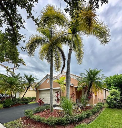 4279 Greenbriar Ln, Weston, FL, 33331-3834 | Card Image