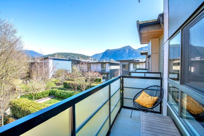 1185 Natures Gate, Townhouse with 3 bedrooms, 2 bathrooms and 3 parking in Squamish BC | Image 14