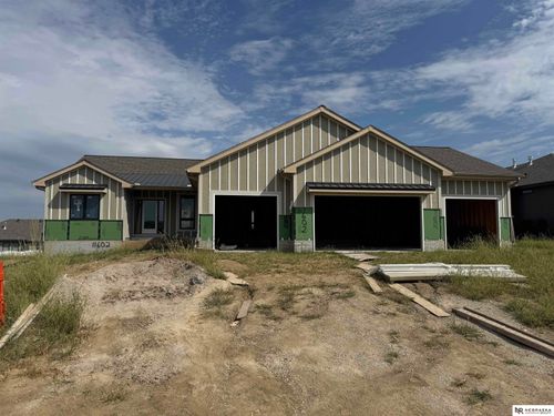 11602 Slayton St, Papillion, NE, 68046-5017 | Card Image