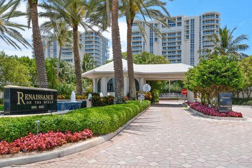 602-6051 N Ocean Dr, Hollywood, FL, 33019-4620 | Card Image