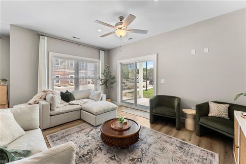 a-7400 Sinlcair Way, Gloucester, VA, 23061 | Card Image