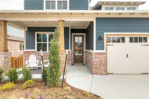 1708 Parkwood Ave, Edmond, OK, 73034-4687 | Card Image