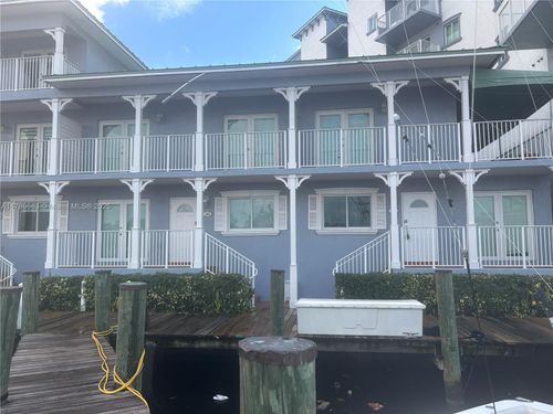 apt-103-2415 Nw 16th Street Rd, Miami, FL, 33125-1292 | Card Image