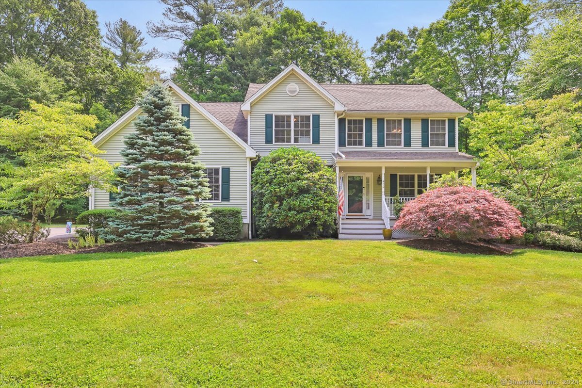 Long Meadow Rd, Middlebury, CT 06762