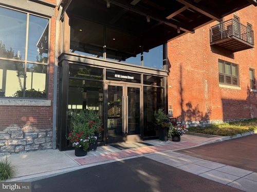 308-41 W Lemon St, Lancaster, PA, 17603-3113 | Card Image