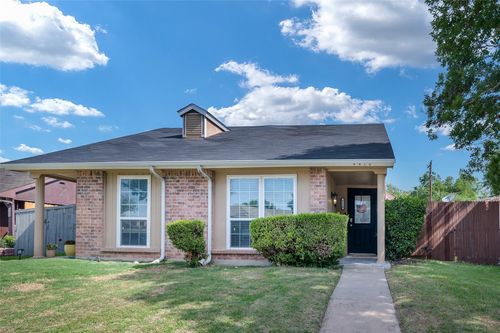 4410 Chapman St, The Colony, TX, 75056-3113 | Card Image