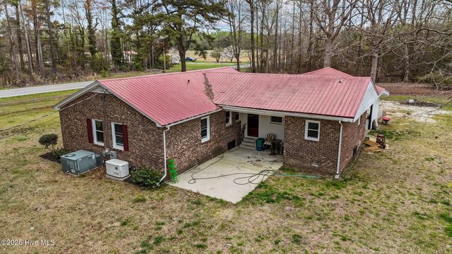 327 Nc Highway 305, House other with 3 bedrooms, 2 bathrooms and null parking in Windsor NC | Image 34