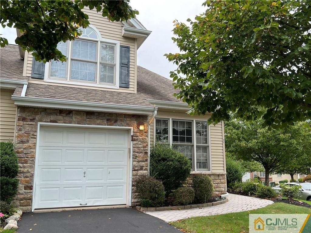 1 Silcox Place, For Sale in Franklin Zoocasa