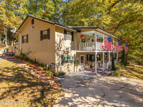 222 W Hills Dr, Murphy, NC, 28906-9694 | Card Image