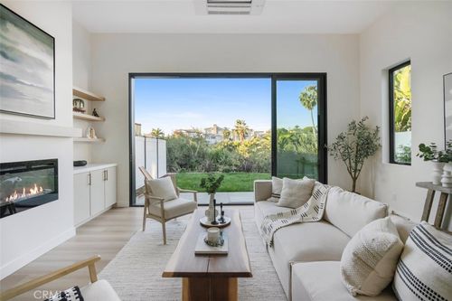 1-229 Avenida Monterey, San Clemente, CA, 92672-6924 | Card Image