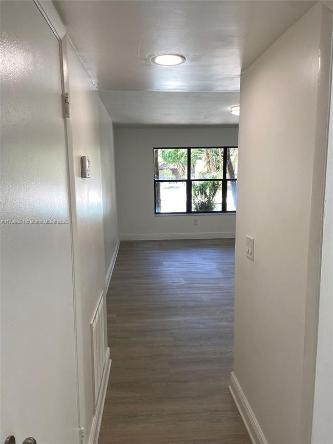 APT-11 - 4241 W Mcnab Rd, Condo with 2 bedrooms, 2 bathrooms and null parking in Pompano Beach FL | Image 25