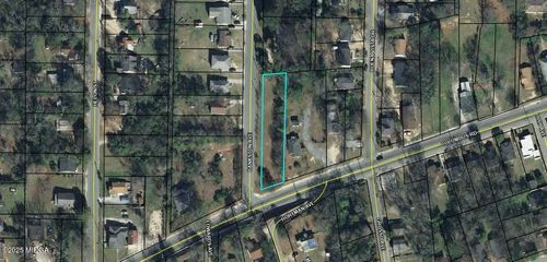 1470 Bankston Ave, Macon, GA, 31204-5121 | Card Image