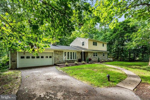 149 Grove Road, ELVERSON, PA, 19520 | Card Image