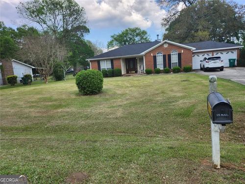 5606 Mciver Dr, Albany, GA, 31705-5413 | Card Image