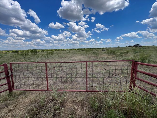 Entrance Gate | Image 4