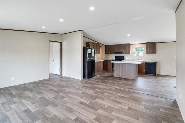 707 W 8 Th St, House other with 4 bedrooms, 2 bathrooms and 2 parking in Coleman TX | Image 5