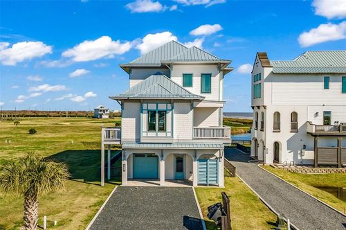 312 Seagrass, Port Bolivar, TX, 77650 | Card Image