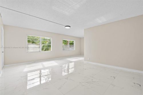 apt-201h-251 Sw 132nd Way, Pembroke Pines, FL, 33027-1671 | Card Image