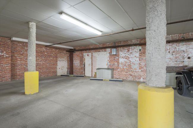 APT-29 - 200 River Place Dr, Condo with 2 bedrooms, 3 bathrooms and null parking in Detroit MI | Image 41