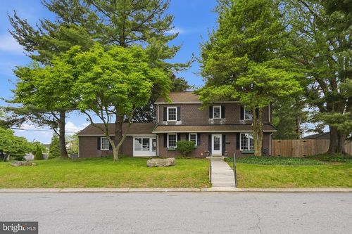 212 Washington Ave, NEWPORT, DE, 19804-3051 | Card Image