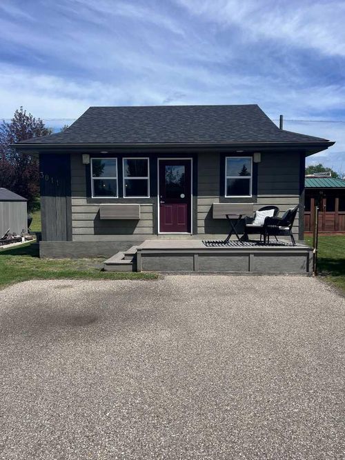 3011-25074 South Pine Lake Road, Rural Red Deer County, AB, T0M1S0 | Card Image